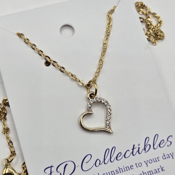 Crystal Heart Necklace Made w Swarovski Crystals Gold 18-20in long - Picture 1 of 6